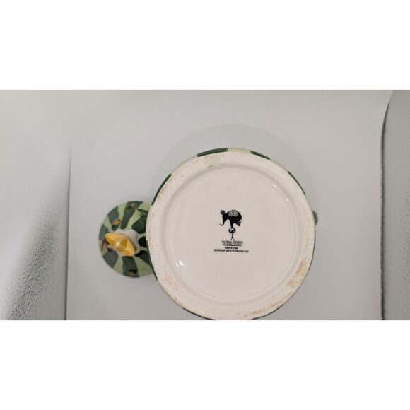 Global Design Connections Christmas Tree Mug with Lid - Picture 5 of 5